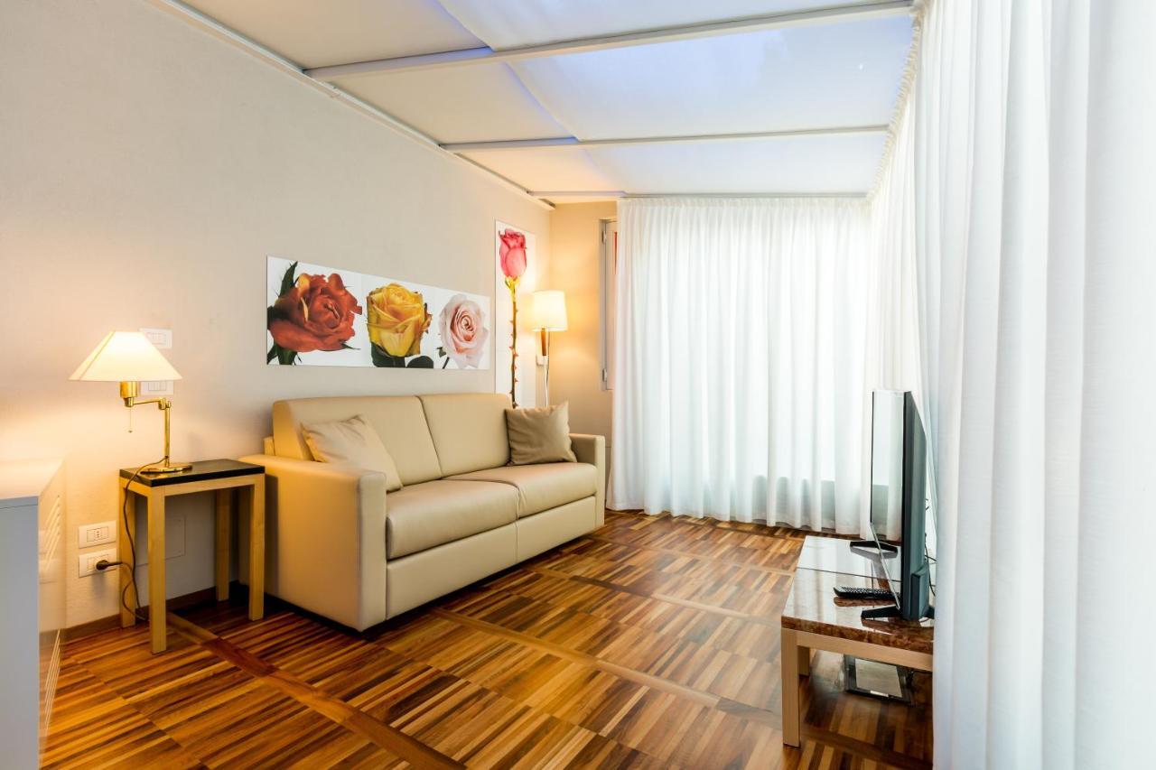 Juvarrahouse Luxury Apartments Turin Bagian luar foto